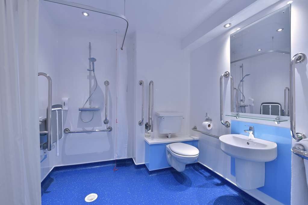 Travelodge Basildon Wickford Habitación foto